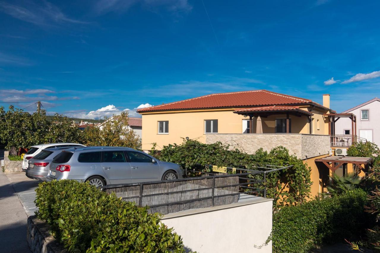 Apartmani Laura Krk Krk Town Dış mekan fotoğraf