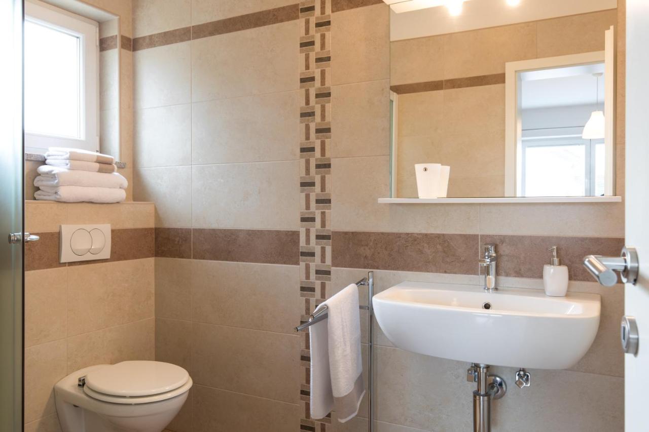Apartmani Laura Krk Krk Town Dış mekan fotoğraf